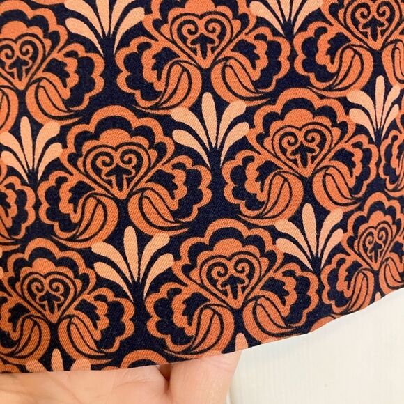 Loft, mini skirt, beautiful pattern, size 0, excellent condition - Picture 2 of 5